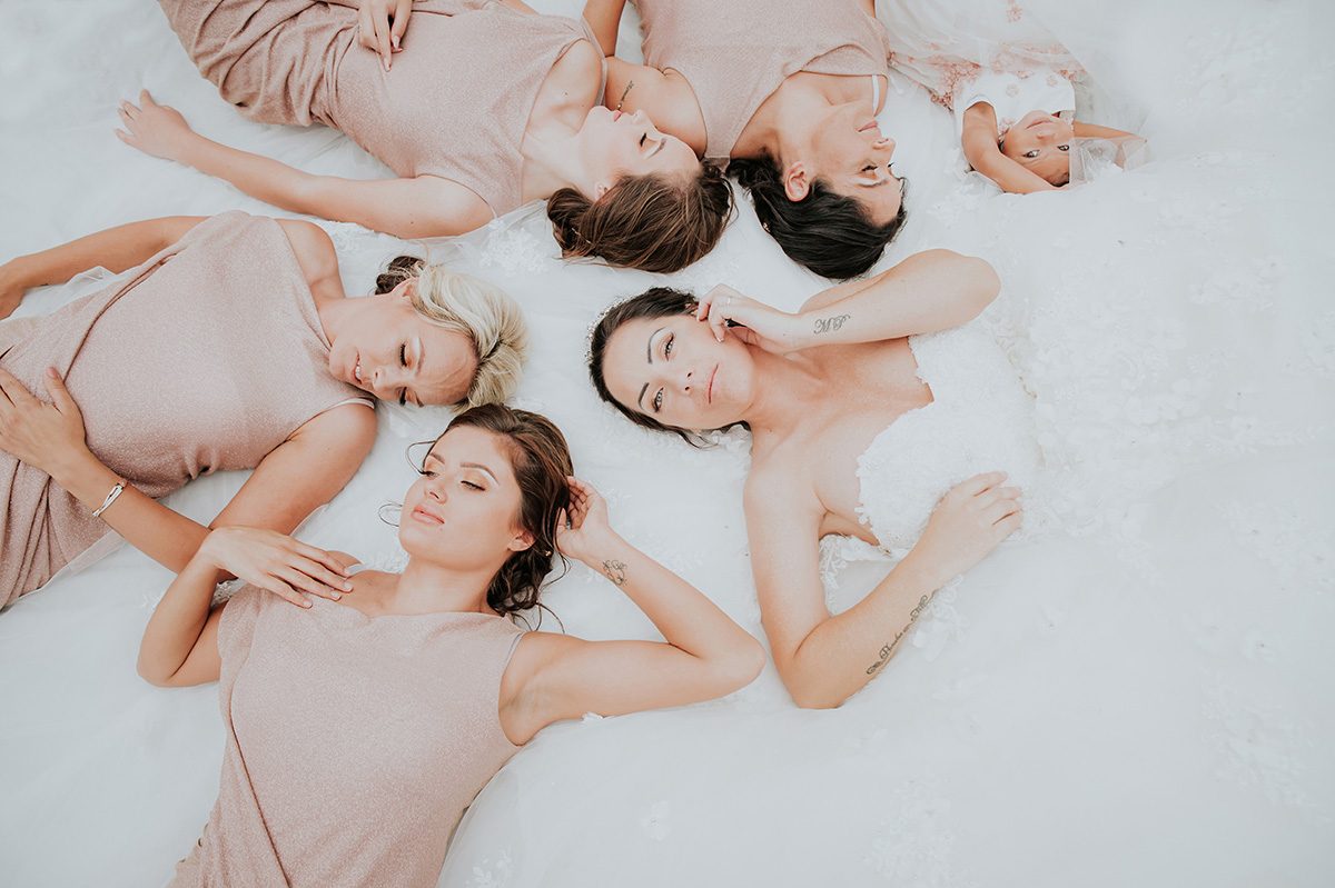 Bride & Bridesmaids Wedding Photograph Idea