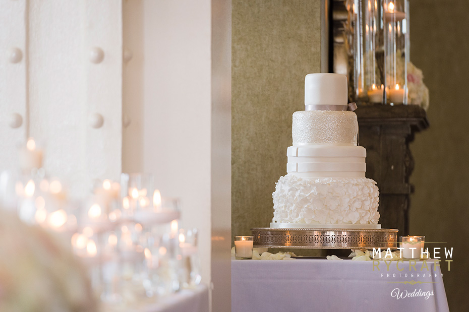 Wedding Cake by Delicious Cakes