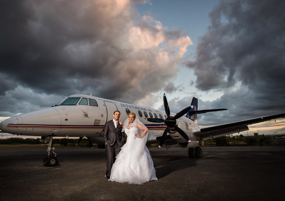 wedding-photographs-crowne-plaza-speke-liverpool-001